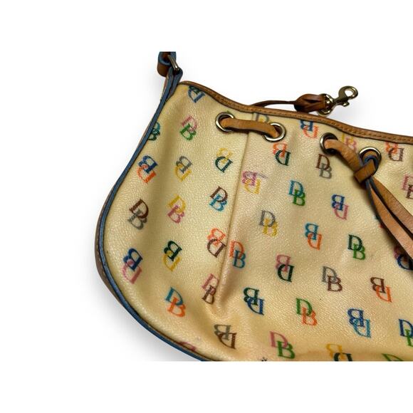 Dooney & Bourke DB Vintage One Strap Shoulder Purse Bag Small Cream Rainbow Zip - Picture 3 of 8